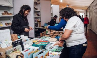 #Córdoba : Ya comenzó la Feria del Libro de la ciudad