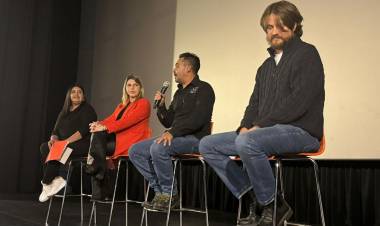 #JesusMaría: Se presentó el documental “Abrazando la historia del rock jesusmariense”