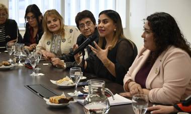 #PROVINCIAL : La Legislatura reconoció a la activista mexicana Olimpia Coral Melo