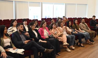 #PROVINICAL - Beneplácito legislativo al libro “El medio también existe”, del politólogo cordobés Emilio Graglia