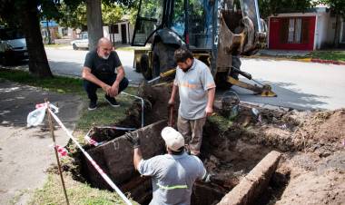 #COLONIACAROYA: Colonia Caroya avanza con un plan integral para optimizar el sistema de riego