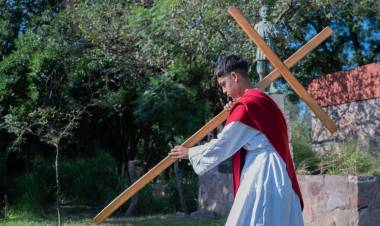 #SINSACATE: Via Crucis del Camino Real 