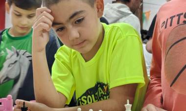 #COLONIACAROYA: El caroyense Máximo Casado es campeón argentino de Ajedrez