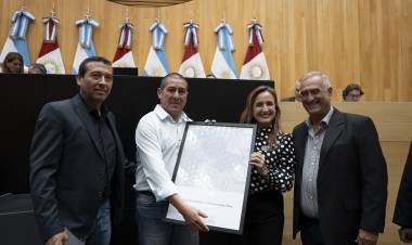 #PROVINCIAL - La Legislatura aprobó la modificación de los radios comunales de Rayo Cortado y Santa Elena