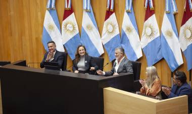 #PROVINCIAL - Prunotto presidió la apertura del Parlamento Intergeneracional Córdoba