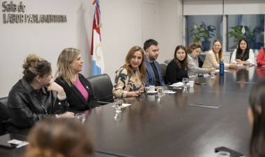 PROVINCIALES: Prunotto dialogó con estudiantes y asociaciones, a dos décadas de la ley de Educación Sexual Integral