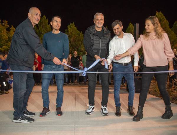#Jesús María : Inauguró su Centro de Eventos y Deportes 