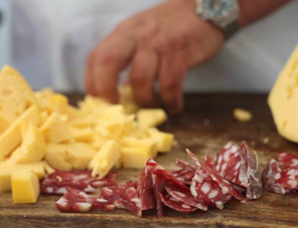 #ColoniaCaroya: Más de 12 mil personas disfrutaron de la 44ª Fiesta Provincial del Salame Típico en Colonia Caroya