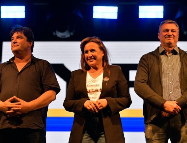 #Provinciales: Prunotto en Miramar de Ansenuza: “El turismo identifica a Córdoba y señala su proyección”