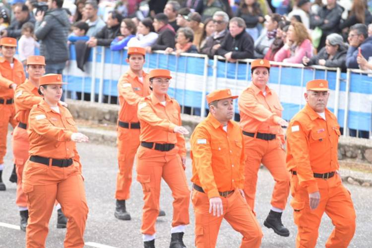 #JesúsMaría: Miles de personas colmaron la avenida Laprida en el desfile más grande del norte de Córdoba