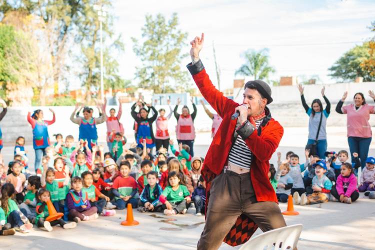 #ColoniaCaroya : Más de 600 niños en movimiento