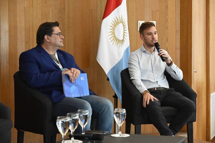 #Provinciales: Foro de Gobernanza de Internet: el rol de la IA en las empresas