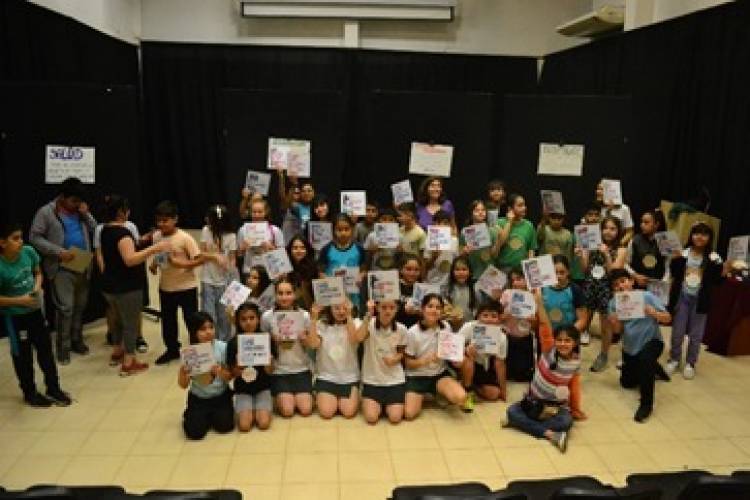 #ColoniaCaroya: Colonia Caroya, Distinguida por UNICEF, cierra noviembre con agenda focalizada en los Derechos, Salud y Participación