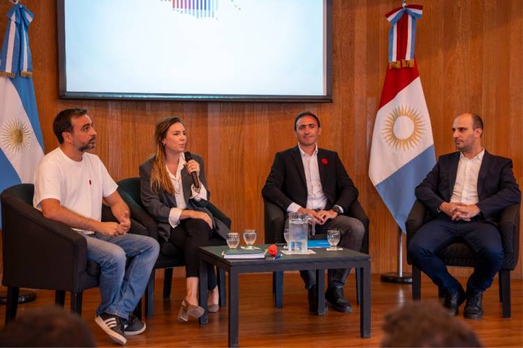 #PROVINCIALES: La Legislatura realizó una charla sobre políticas de memoria, verdad y justicia