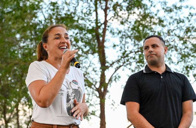 #PROVINCIALES: Estación Juárez Celman: Prunotto participó de una mateada por el cierre del Mes de la Mujer