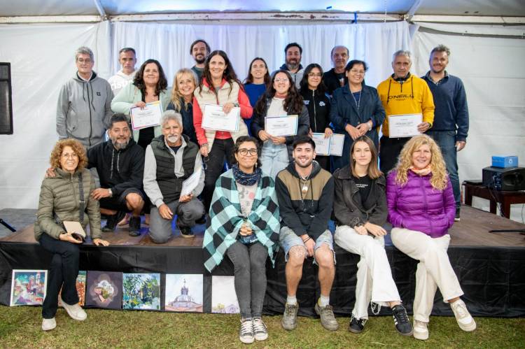 #JESUSMARIA: El arte volvió a llenar la ciudad en el 21º Encuentro de Pintores Paisajistas