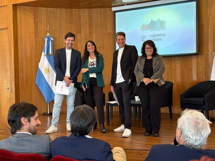 #PROVINCIALES: La Legislatura reconoció a Willy Magia y Mago Matus, y a su espectáculo “Épico Legendario”