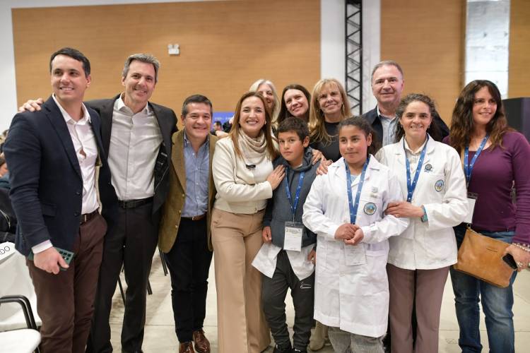 #PROVINCIALES: En la 58º Feria de Ciencias, Prunotto destacó el valor del conocimiento para el desarrollo de Córdoba