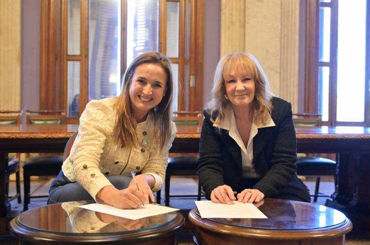 #PROVINCIALES: Prunotto y Cosse sellaron un acuerdo para profundizar la cooperación entre Córdoba y Uruguay